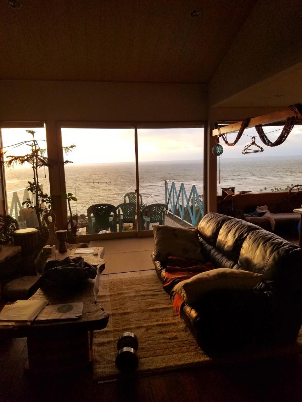 Ocean Home Guest House มิยาซากิ ภายนอก รูปภาพ